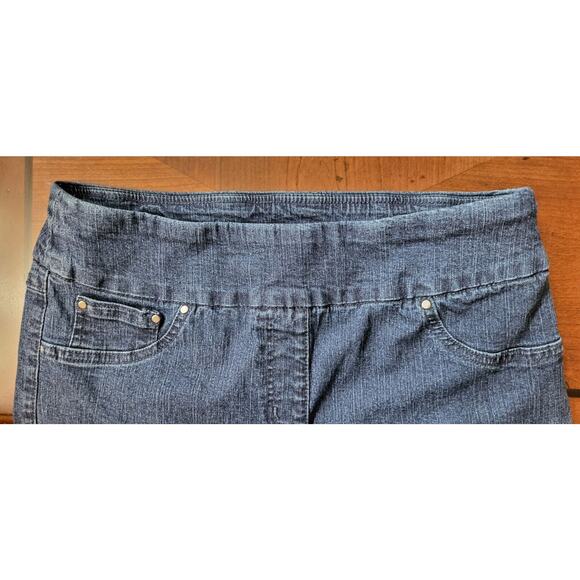 Ruby Red Womens Skinny Blue Jeans Size 8 Dark Wash Pull-on - Picture 10 of 10